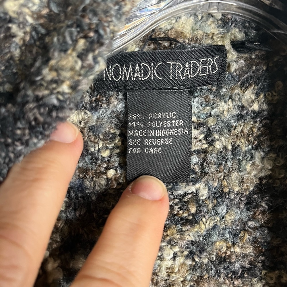 Nomadic Traders Button Front Chunky Cardigan Swea… - image 5